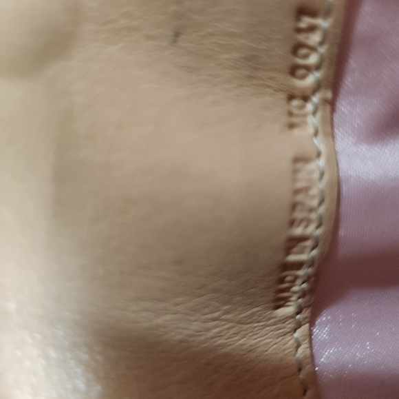 GUC Christian Dior Monogram Wallet PRICE IS FIRM!!! - Picture 14 of 14